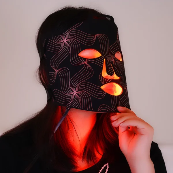 SGROW Mdsap 510k App Remote Control Led Face Facial Mask 415/590/660/850nm Led Infrared Blue Red Light Therapy Mask image 3